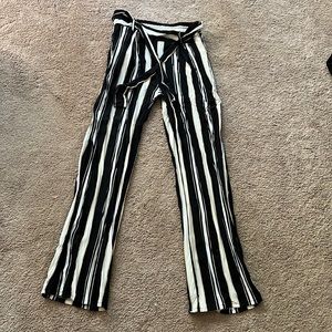 Long black pants. Size small. Worn once.